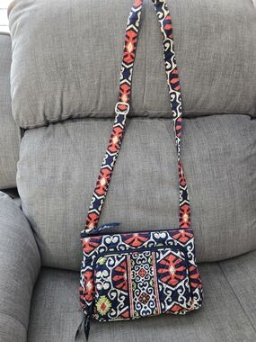 Vera Bradley Navy Red Printed Crossbody Bag